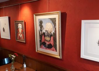 Bilderausstellung Susanne Vowinckel im Restaurant Liz & Chrege Bilderausstellung Susanne Vowinckel im Restaurant Liz & Chrege